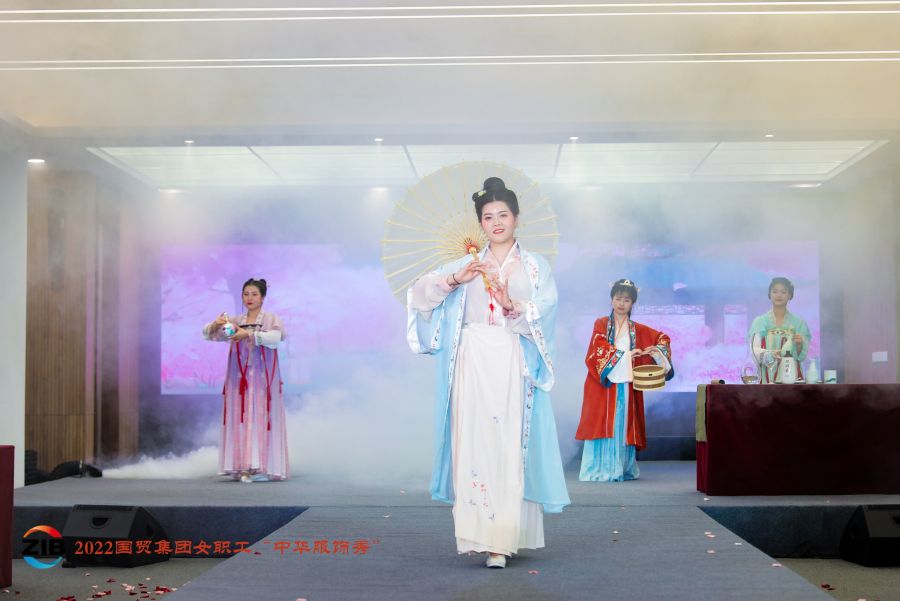 1648518779661803FAUF.jpg 12.jpg