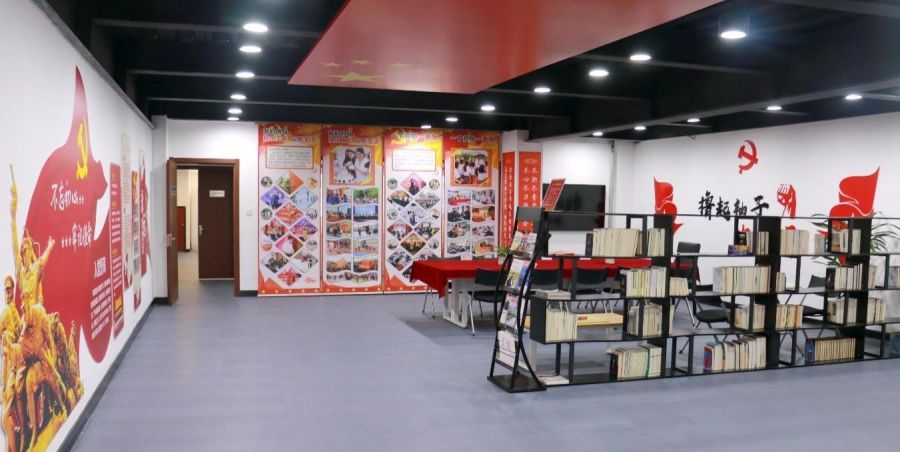 1649726630576551dbiX.jpg 6.jpg